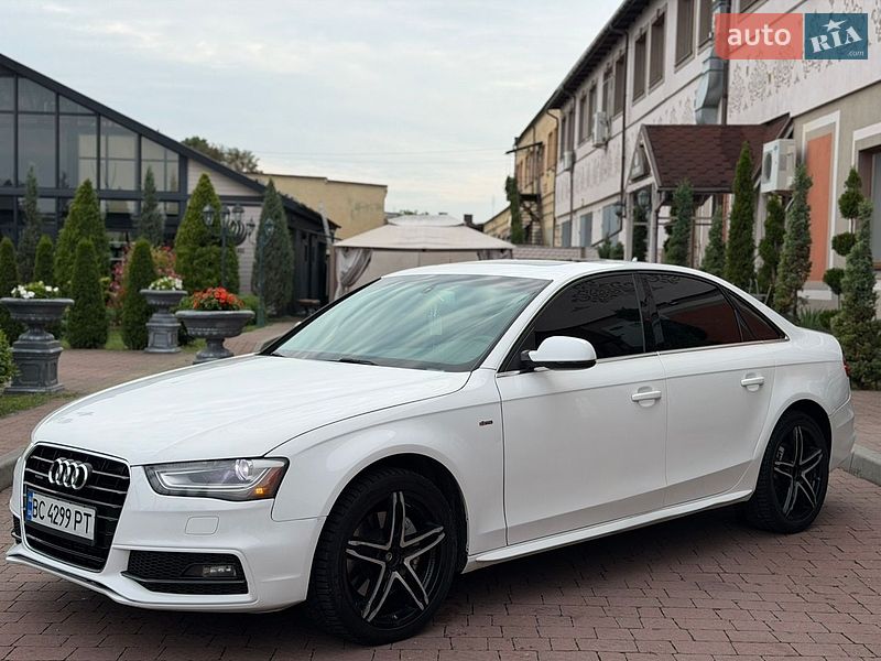 Седан Audi A4 2013 в Львові