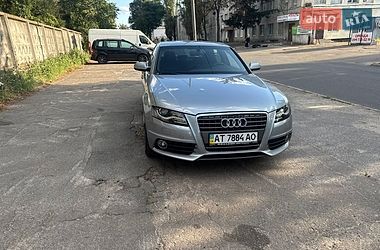 Седан Audi A4 2011 в Києві