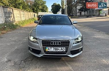 Седан Audi A4 2011 в Києві