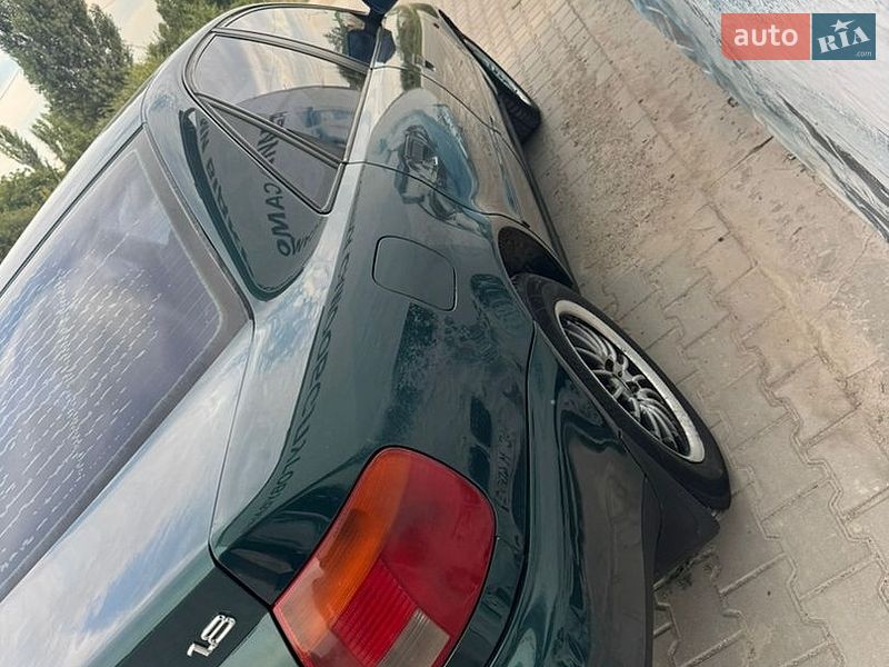 Седан Audi A4 1995 в Хмельницком
