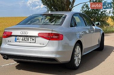 Седан Audi A4 2015 в Барышевке