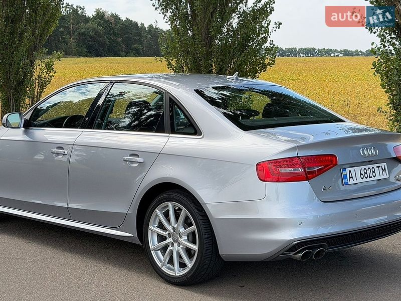 Седан Audi A4 2015 в Барышевке