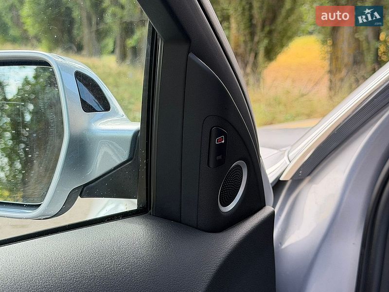 Седан Audi A4 2015 в Барышевке