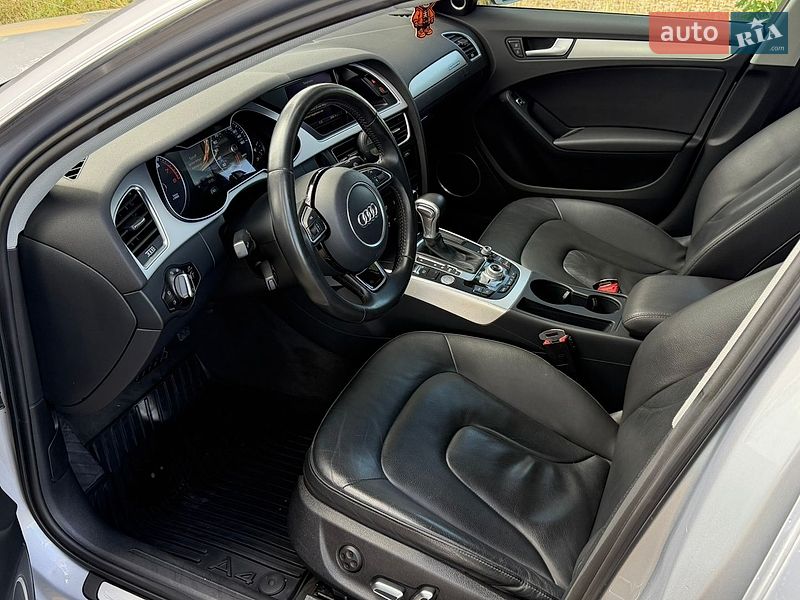 Седан Audi A4 2015 в Барышевке