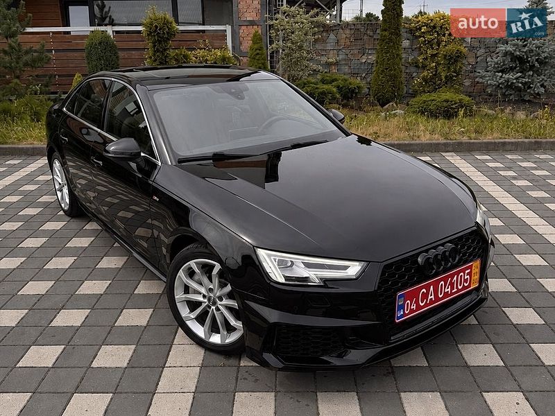Седан Audi A4 2019 в Стрые