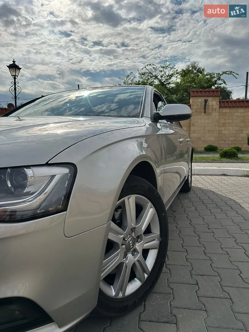 2012 Audi A4 - мініатюра 2