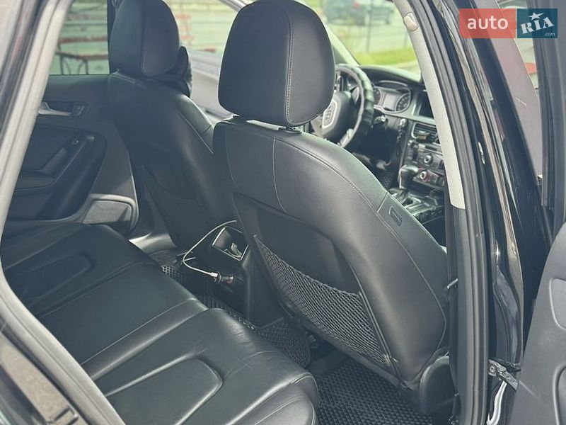 Седан Audi A4 2013 в Тернополі