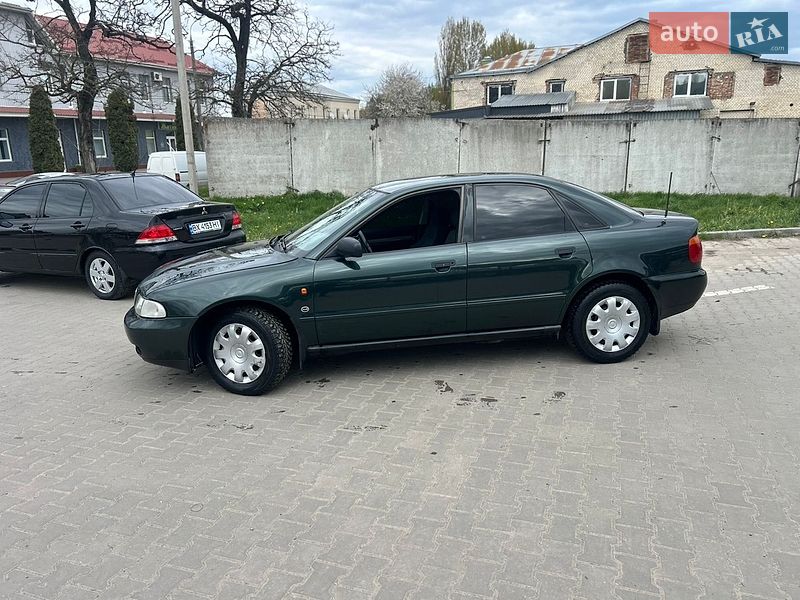 Седан Audi A4 1996 в Хмельницькому фото Седан Audi A4 1996 в Хмельницькому