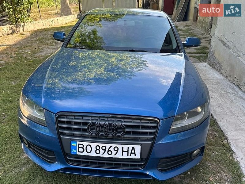 Audi A4 2011