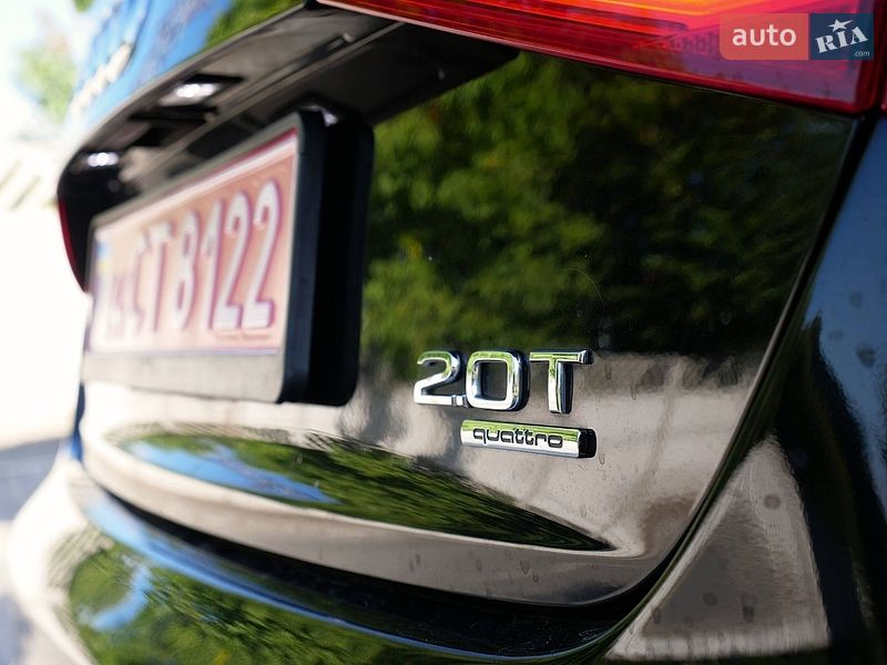 Седан Audi A4 2015 в Ивано-Франковске