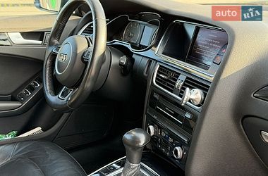 Седан Audi A4 2015 в Львові