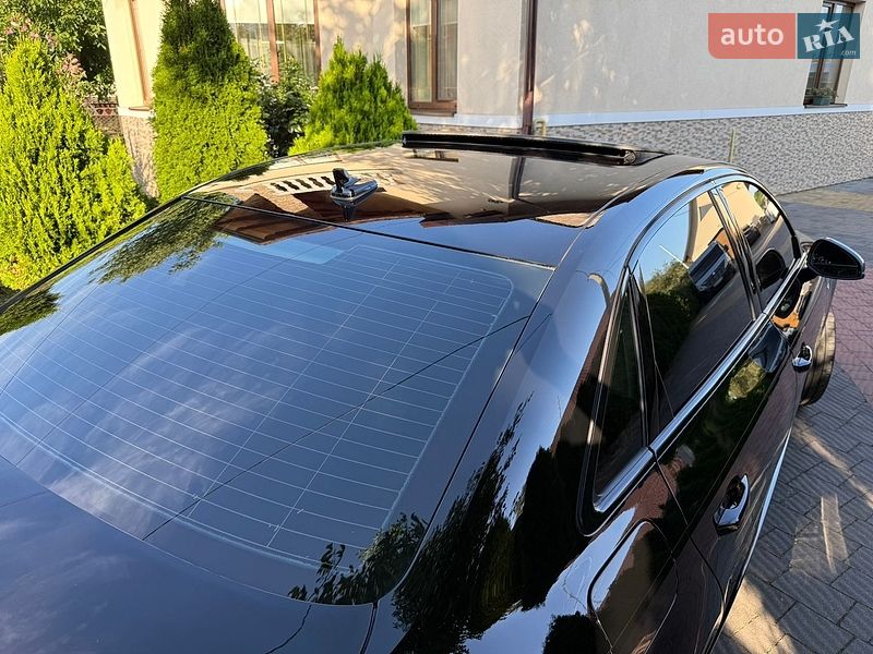 Седан Audi A4 2018 в Стрые