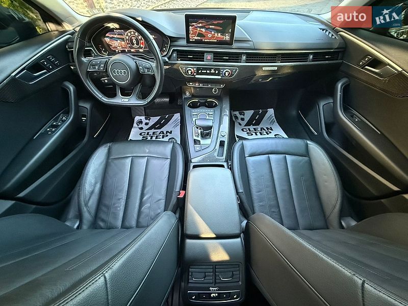 Седан Audi A4 2018 в Стрые