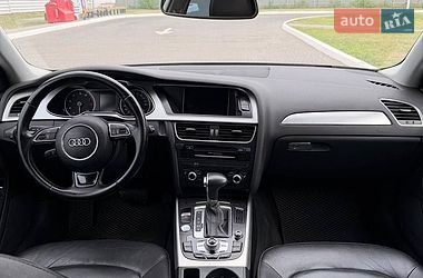 Седан Audi A4 2015 в Миколаєві