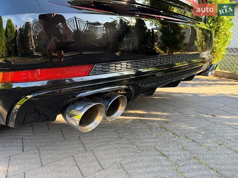 Седан Audi A4 2018 в Стрию