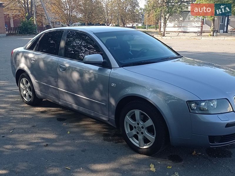 Седан Audi A4 2003 в Лубнах