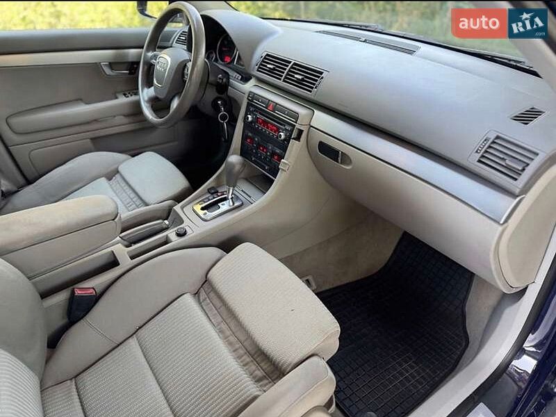 Седан Audi A4 2006 в Днепре