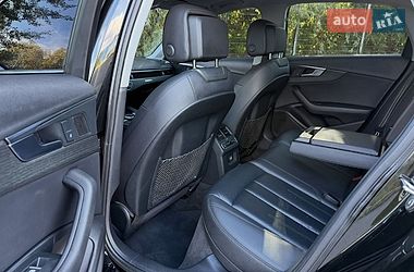 Седан Audi A4 2016 в Львове
