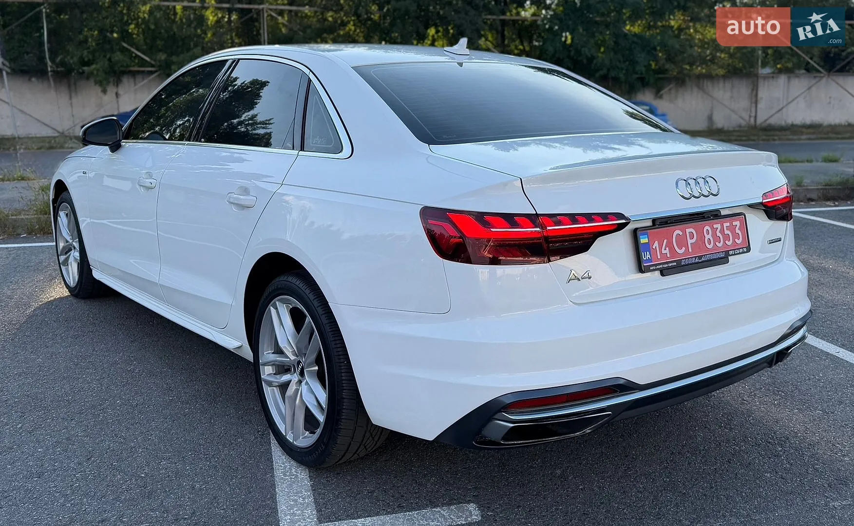 2020 Audi A4 - мініатюра 3