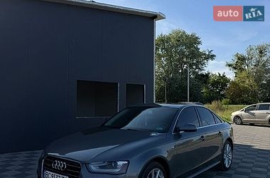 Седан Audi A4 2015 в Самборе