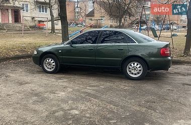 Седан Audi A4 1999 в Чернигове