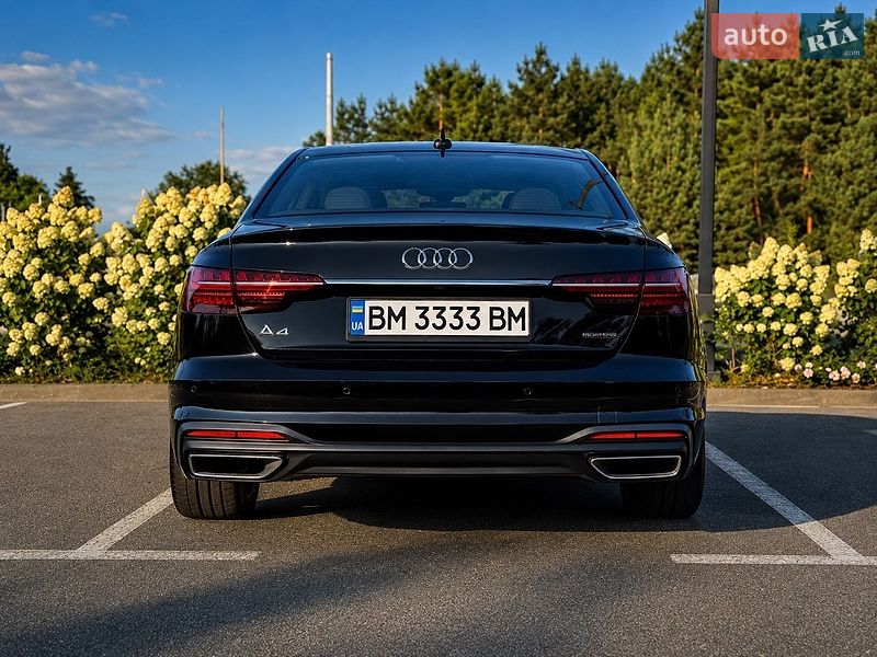 Седан Audi A4 2024 в Києві