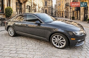 Седан Audi A4 2018 в Киеве