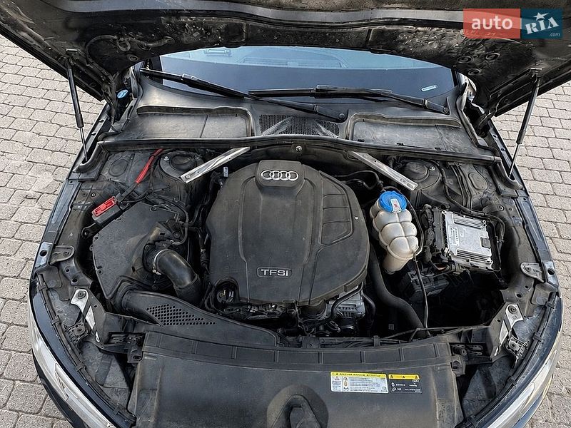 Седан Audi A4 2018 в Киеве