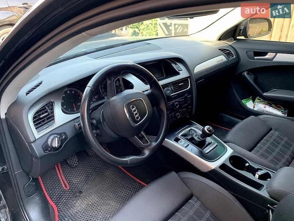 2010 Audi A4 - мініатюра 4
