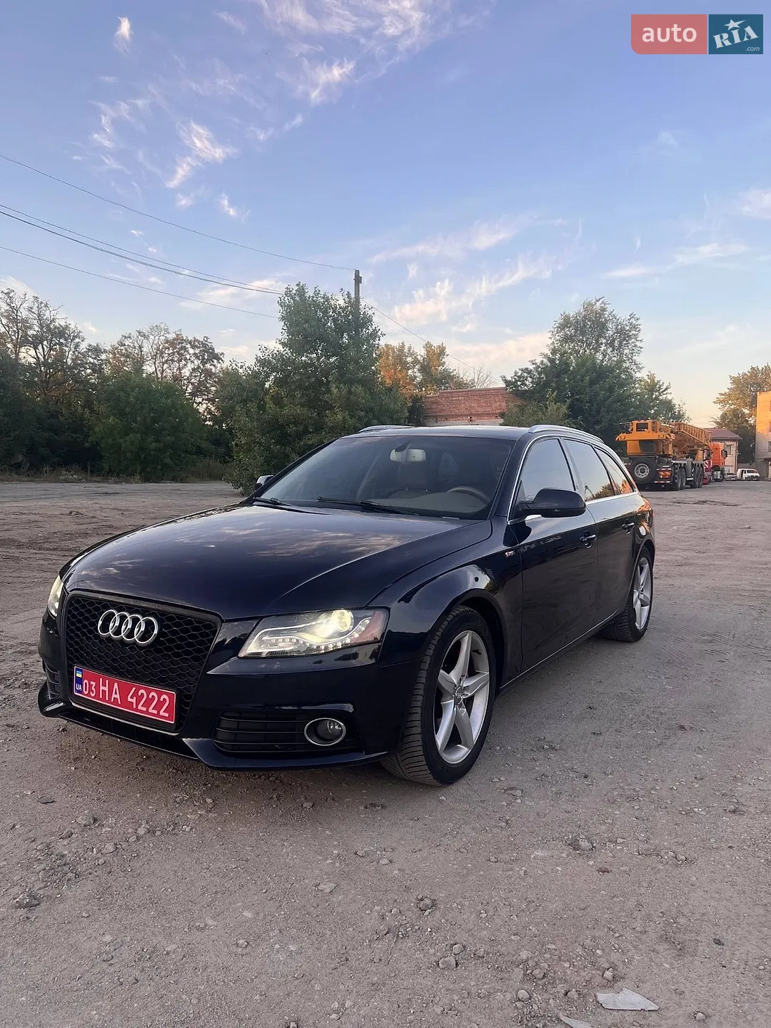 2011 Audi A4 - фото 1