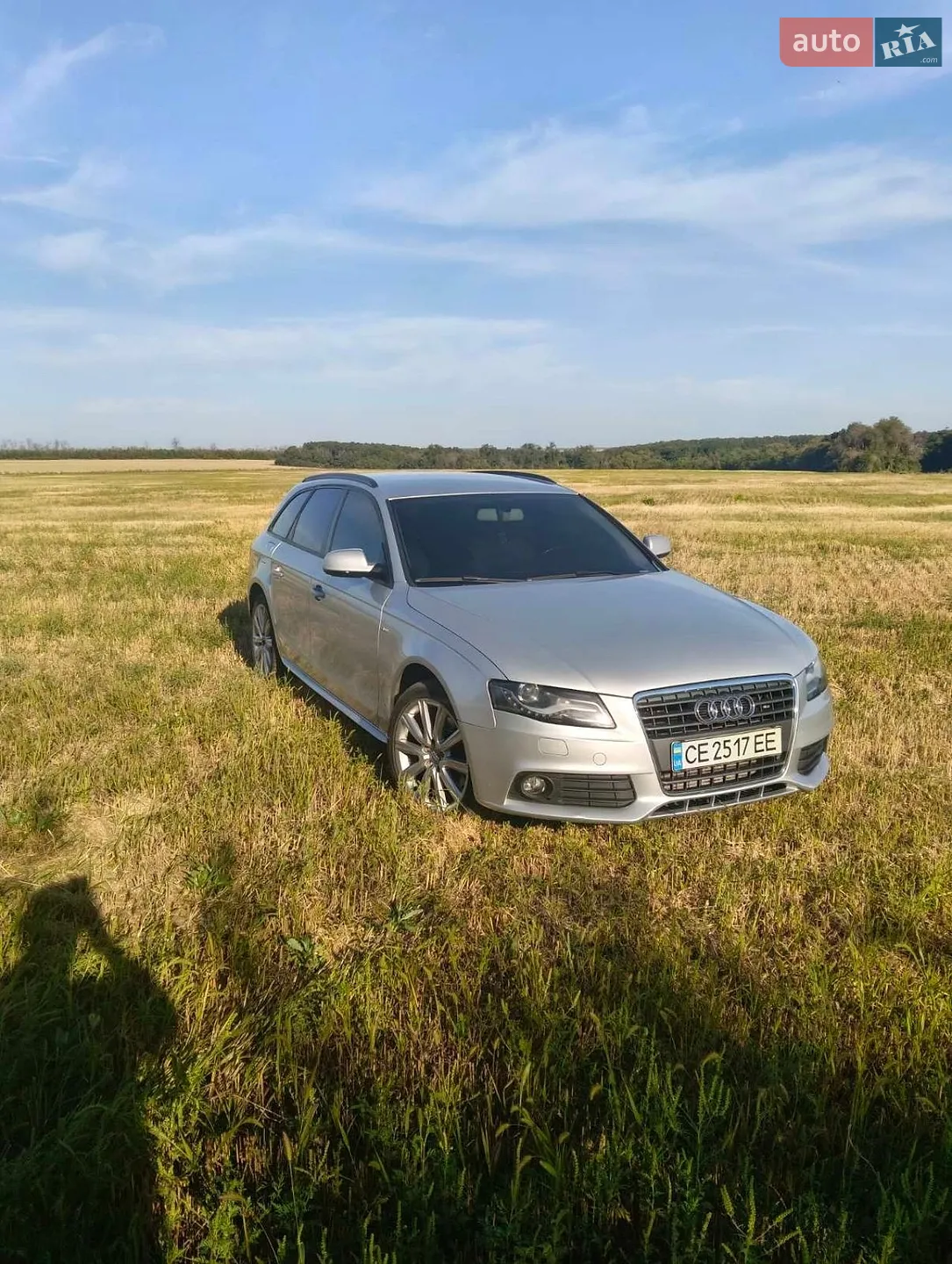 2010 Audi A4 - мініатюра 2