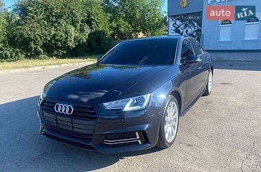 Седан Audi A4 2018 в Умані