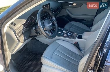 Седан Audi A4 2018 в Умані