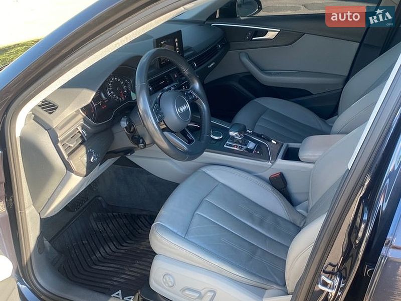 Седан Audi A4 2018 в Умані