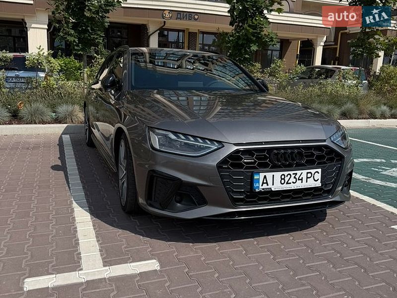 Audi A4 2019