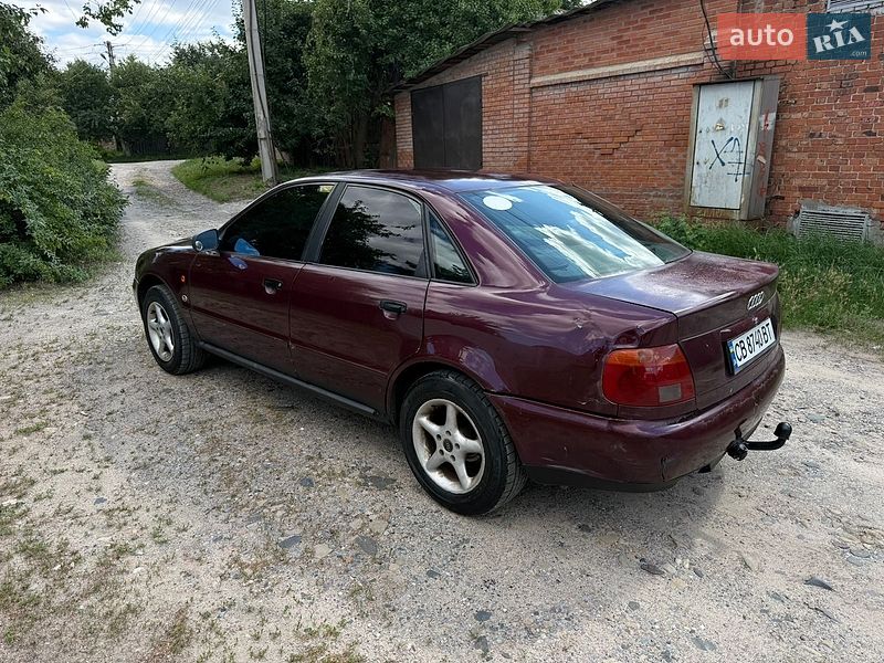 Седан Audi A4 1995 в Харькове