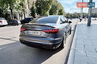 Седан Audi A4 2022 в Харькове