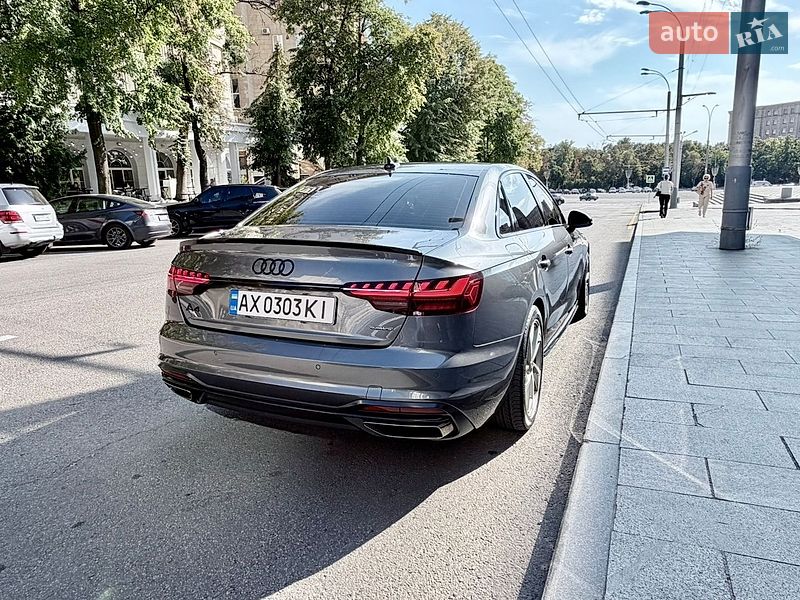 Седан Audi A4 2022 в Харькове