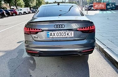 Седан Audi A4 2022 в Харькове