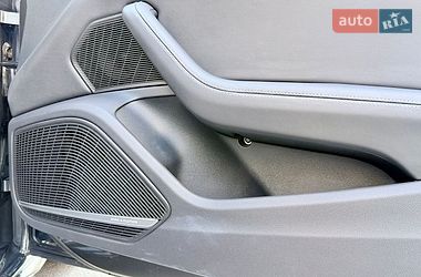 Седан Audi A4 2022 в Харькове