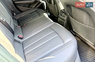 Седан Audi A4 2022 в Харькове