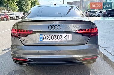 Седан Audi A4 2022 в Харькове