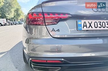 Седан Audi A4 2022 в Харькове