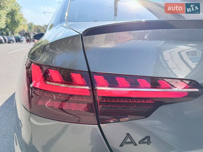 Седан Audi A4 2022 в Харькове