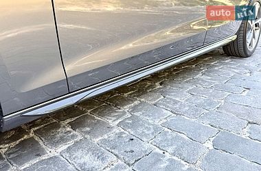 Седан Audi A4 2022 в Харькове