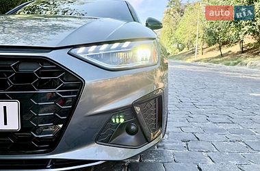 Седан Audi A4 2022 в Харькове