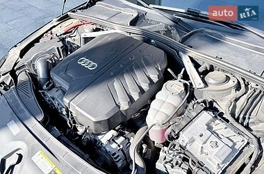 Седан Audi A4 2022 в Харькове