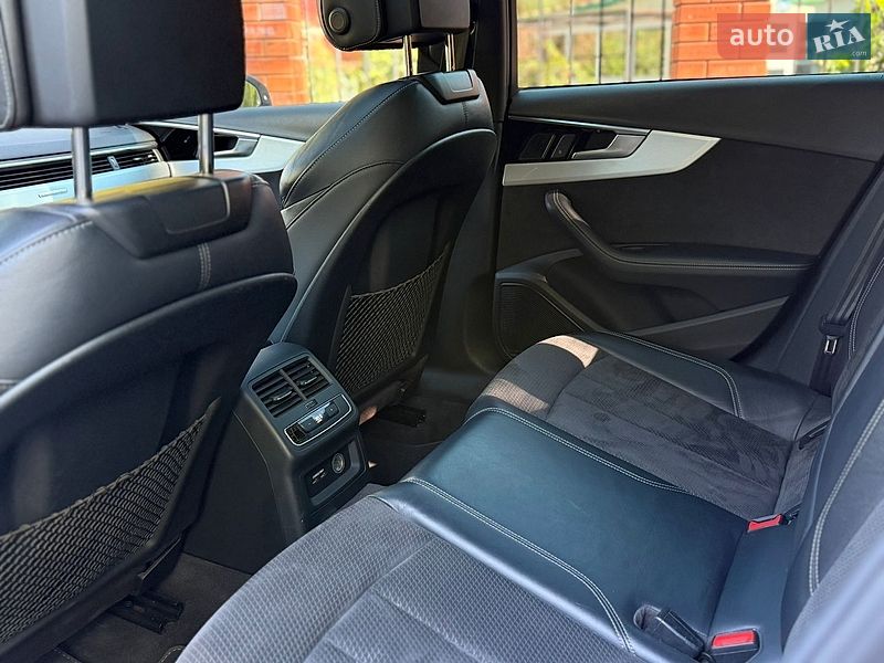 Седан Audi A4 2020 в Біляївці