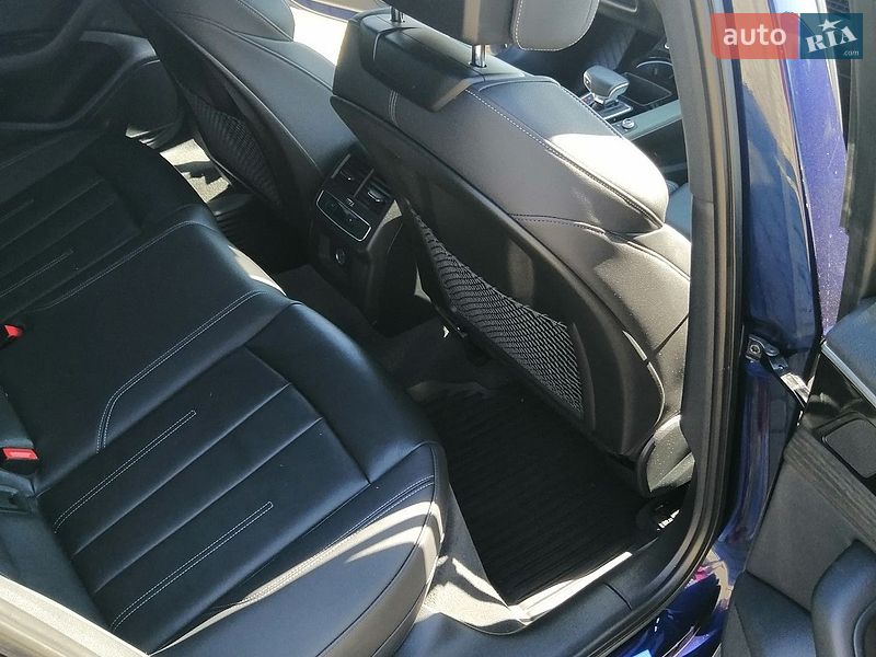 Седан Audi A4 2023 в Одессе