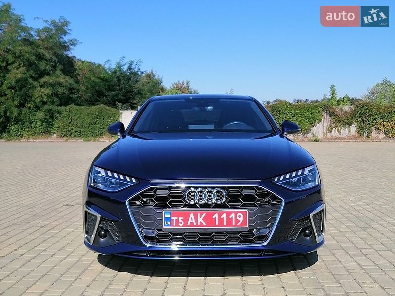 Седан Audi A4 2023 в Одессе